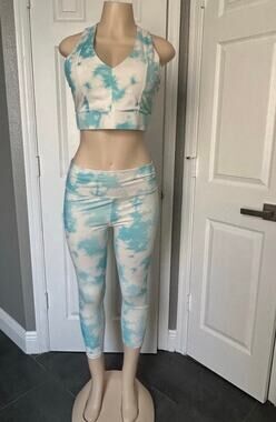 Fabletics PowerHold Tie Dye 2-Piece Activewear Set Blue White Bra Leggings M